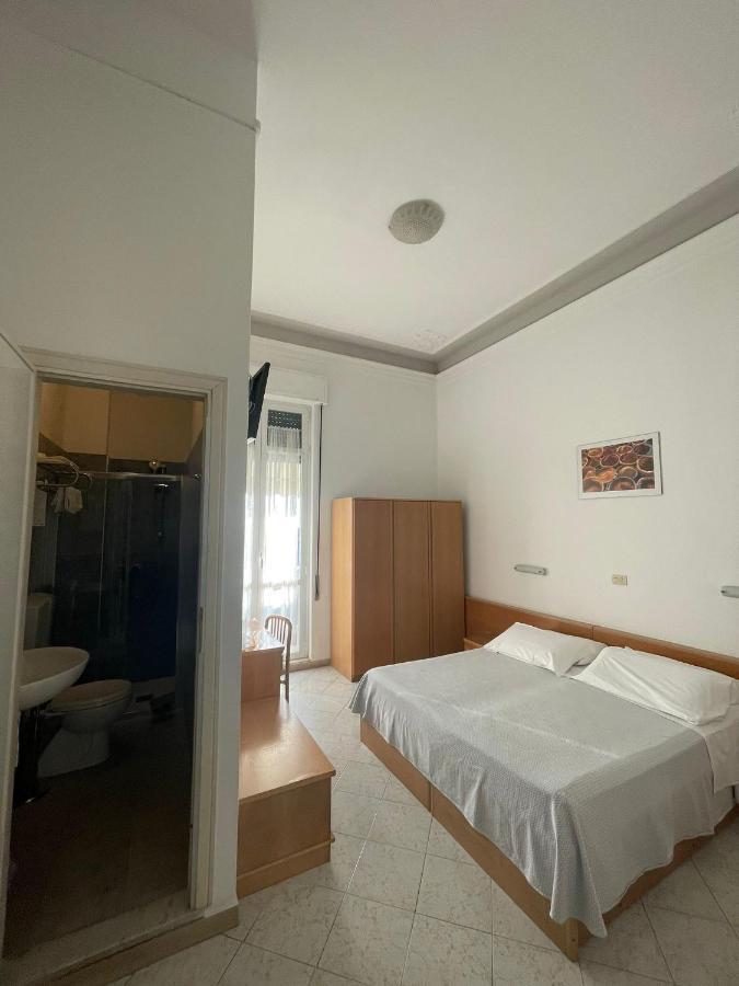 Hotel Valdinievole 리도디캄파이오레 외부 사진