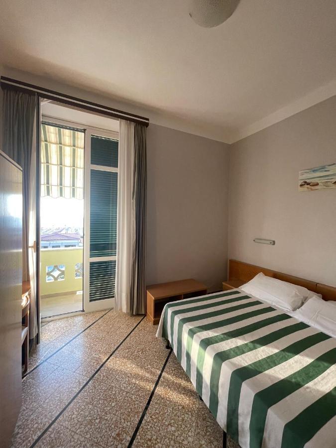 Hotel Valdinievole 리도디캄파이오레 외부 사진
