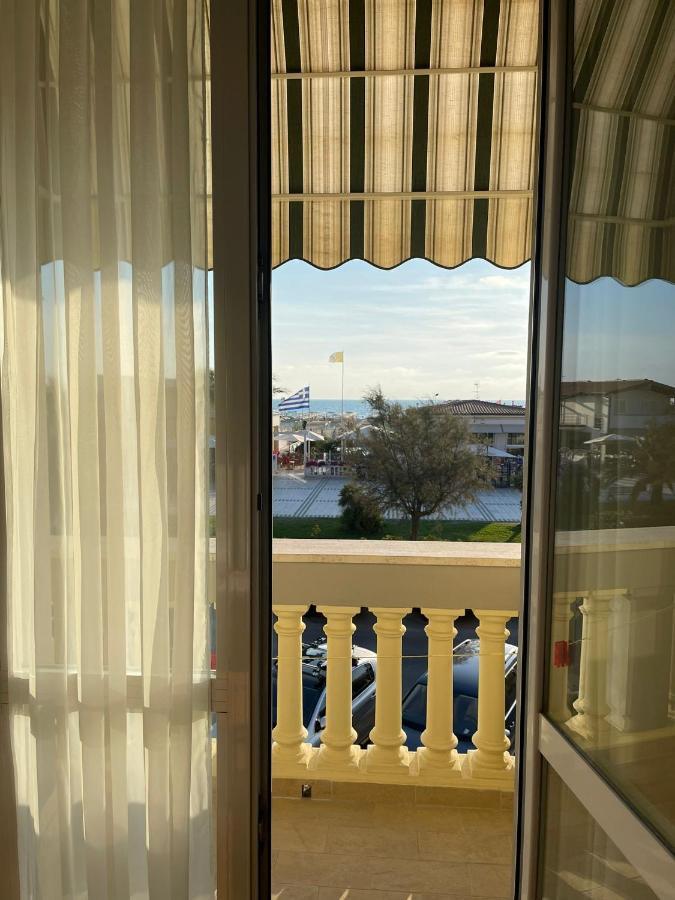 Hotel Valdinievole 리도디캄파이오레 외부 사진