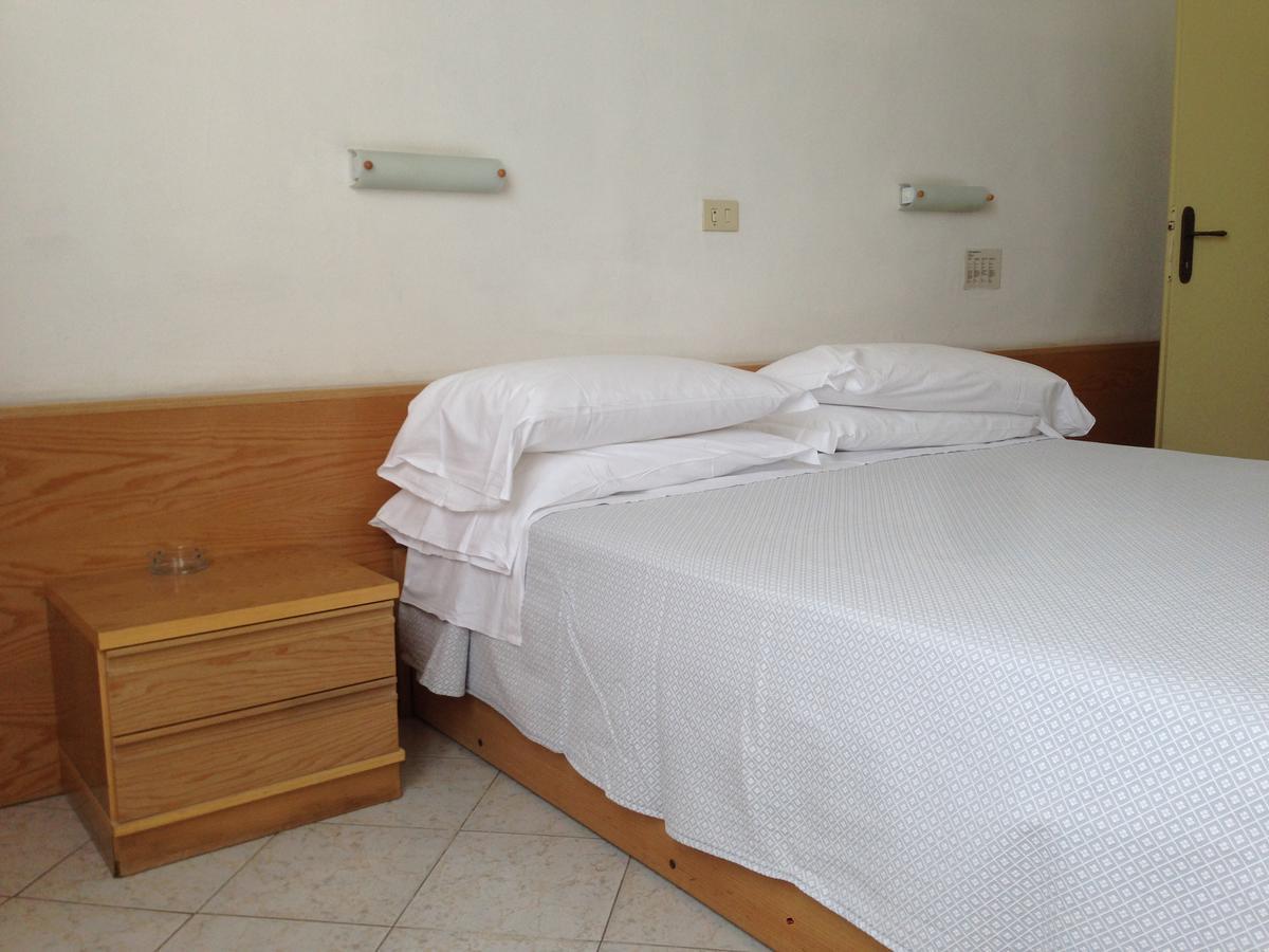 Hotel Valdinievole 리도디캄파이오레 외부 사진