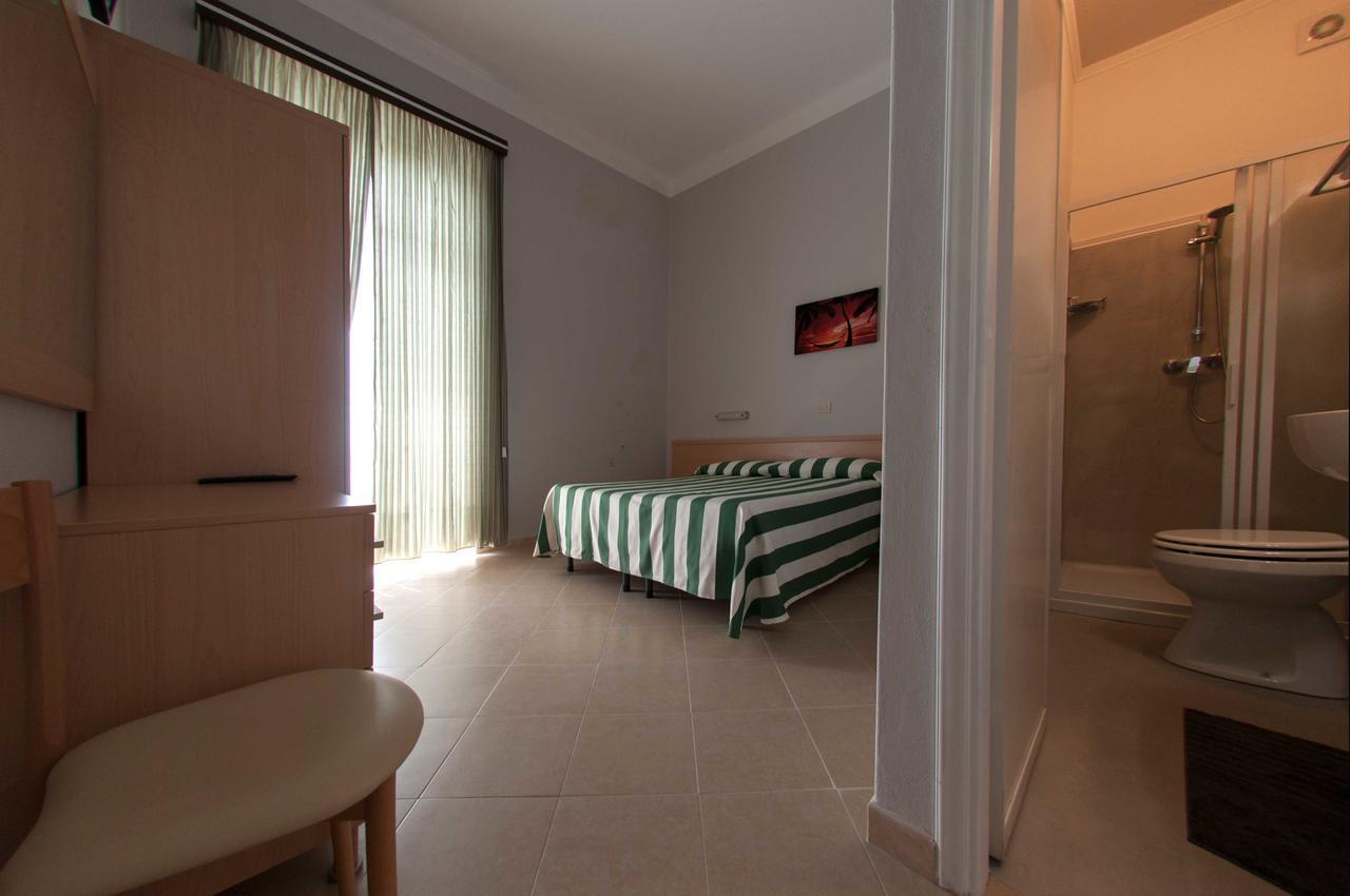 Hotel Valdinievole 리도디캄파이오레 외부 사진