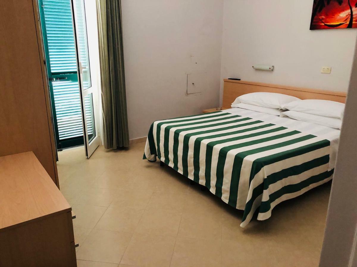 Hotel Valdinievole 리도디캄파이오레 외부 사진